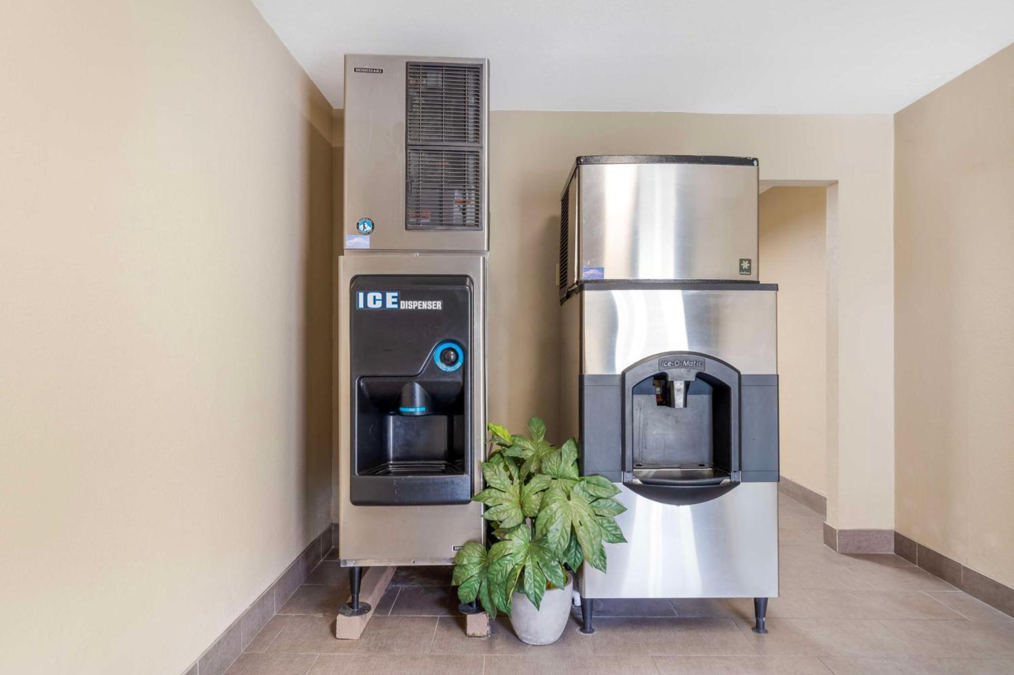 Best Western Near Lackland Afb Seaworld San Antonio Dış mekan fotoğraf