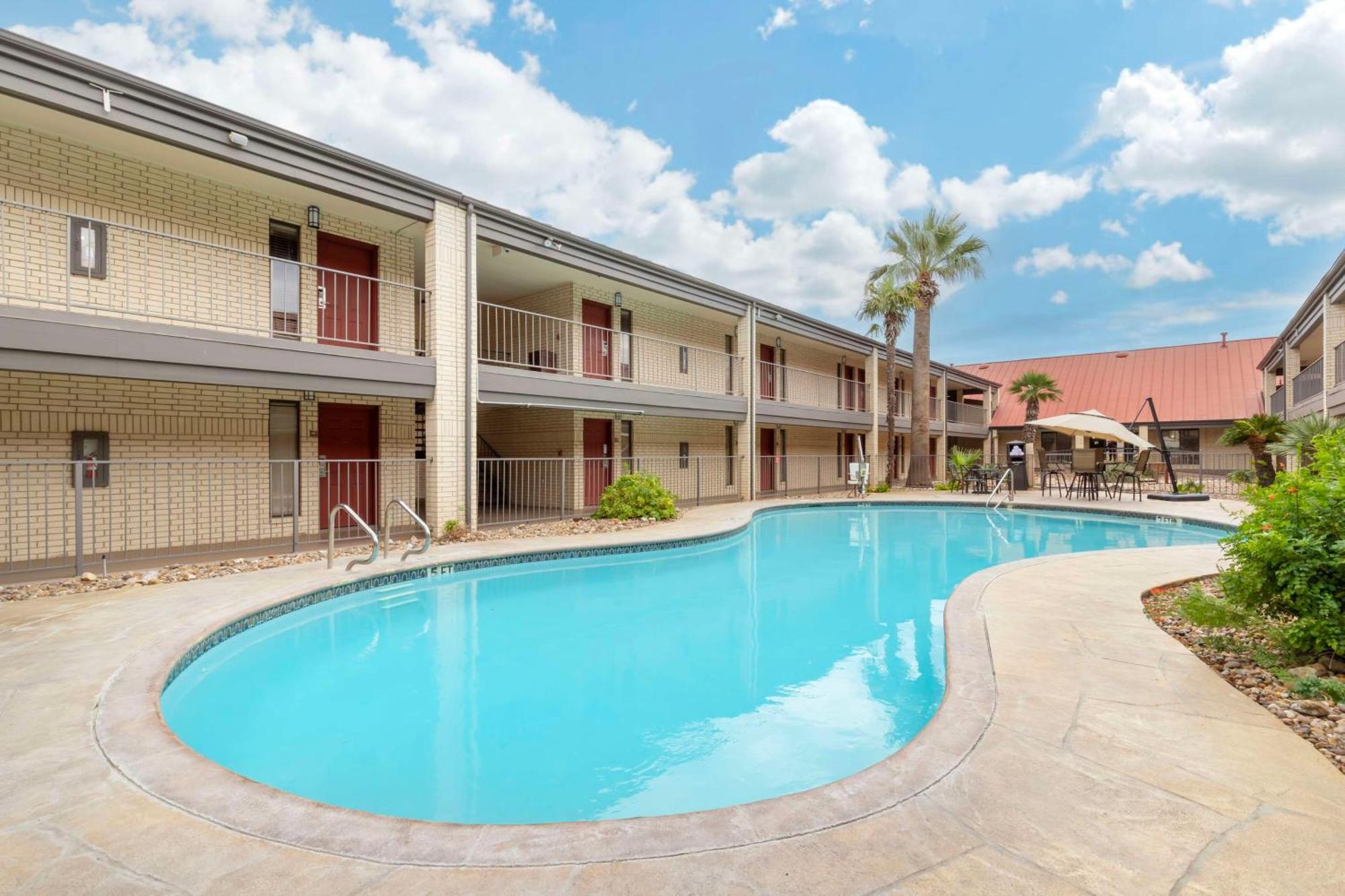Best Western Near Lackland Afb Seaworld San Antonio Dış mekan fotoğraf